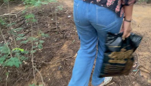 COLLEGE GIRL KI JUNGLE ME CHUDAI (HINDI AUDIO)