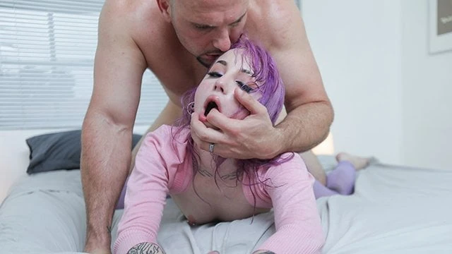 ExxxtraSmall – Tiny Pierced Teen Sucks Huge Cock