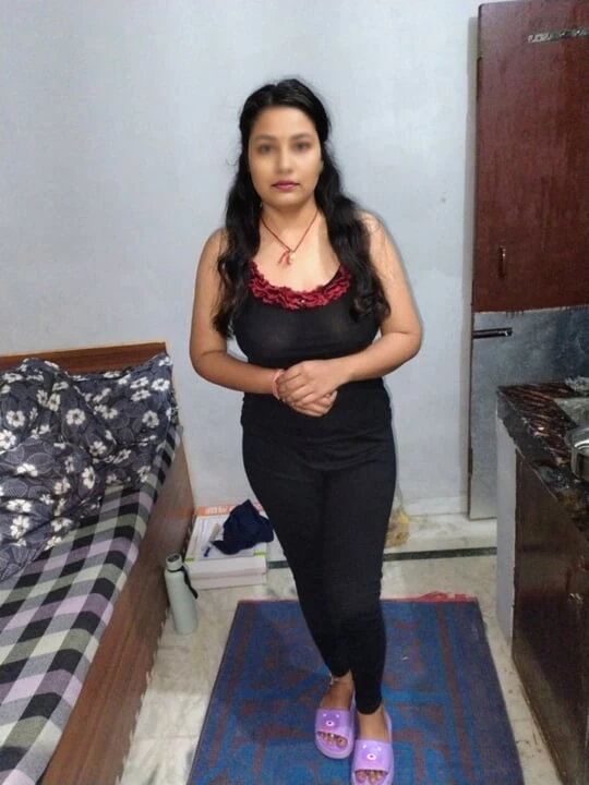 Muslim wife drank daro and semen came out of a thick cock in her pussy