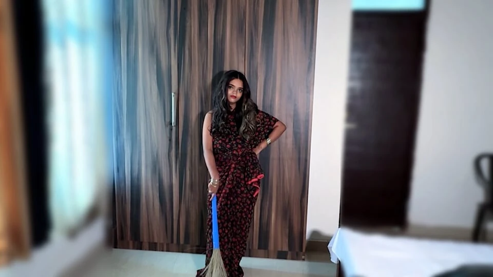 Hot Indian Bhabhi Devar Sex Now in Hindi with Dirty Talk