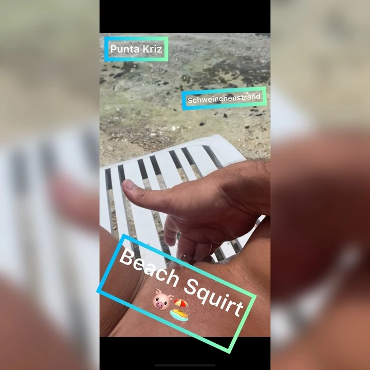 Mega public Squirt on the Piggy Beach