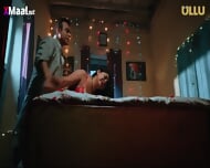 Babuji Ne Akeli Bahu ke Room Main ghuskar Jabardasti Gand Mara. Babuji Je Chucha Sexy Bahu Ki Jawani Ke Rash. Ullu Indian Web Series.