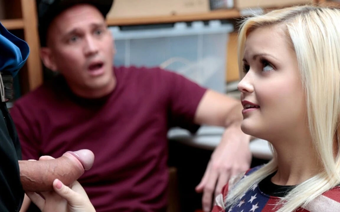 Blonde gf rammed by the guard in front of boyfriend