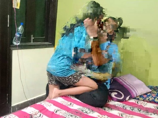 Juicy 18 Year Old Skinny Desi Girlfriend Sex