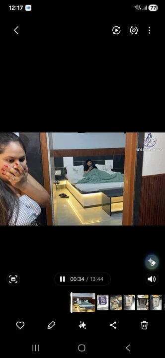 The stepsister caught the stepbrother secretly watching sex videos, then the two enjoyed together.