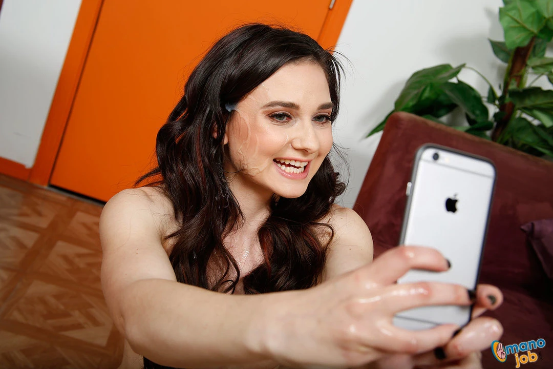 Amy Faye – You’re Addicted!