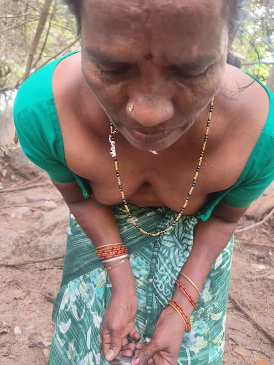 Fucking My old aunty very hard in the jungle