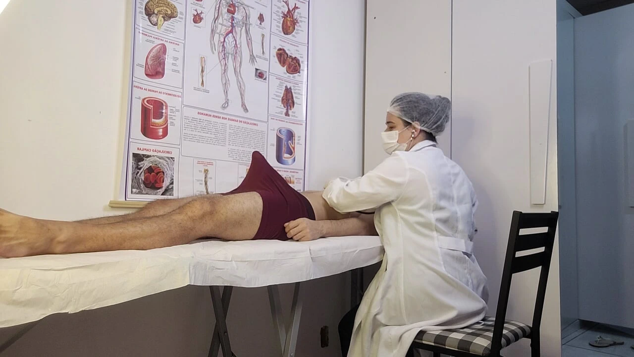 Patient Can’t Handle It and Becomes Stiff in Front of the Nurse During the Exam