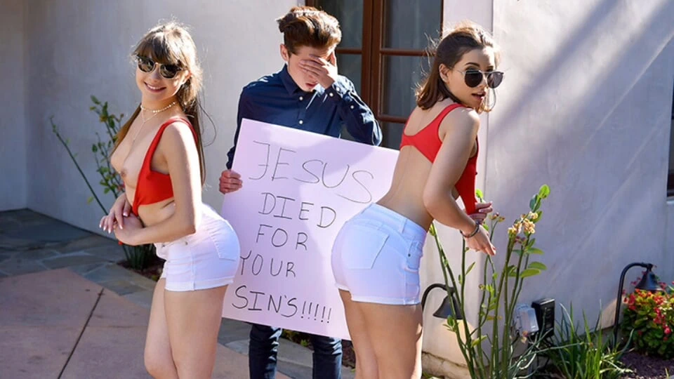 SisLovesMe – Naughty Stepsisters Aria Lee & Luna Rival Seduce Latino Dude With Their Big Butts