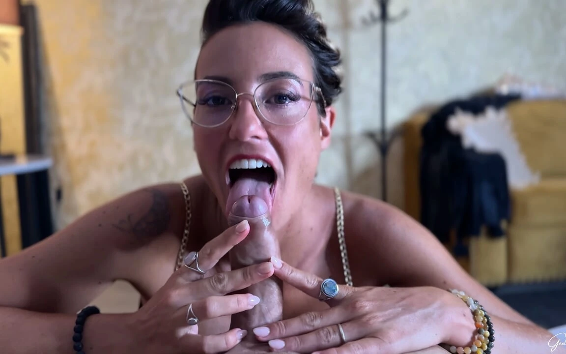 Gael and Pam’s Sexual and Naughty Adventures in Paris